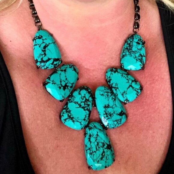 Kendra Scott - RARE Harlow Necklace in Variegated Teal Magnesite - necklace only - Picture 1 of 5
